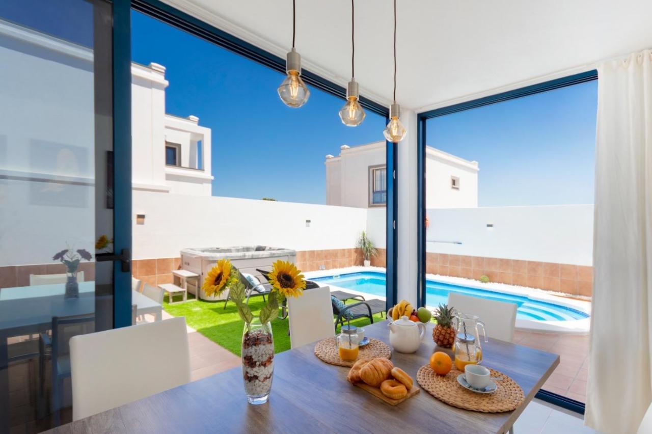 Villa Ariome Playa Blanca  Exterior photo